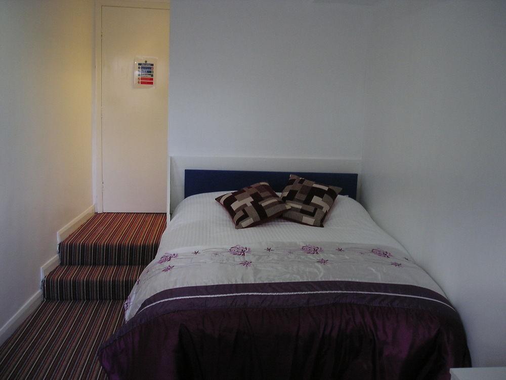 Huddersfield Hotell Eksteriør bilde