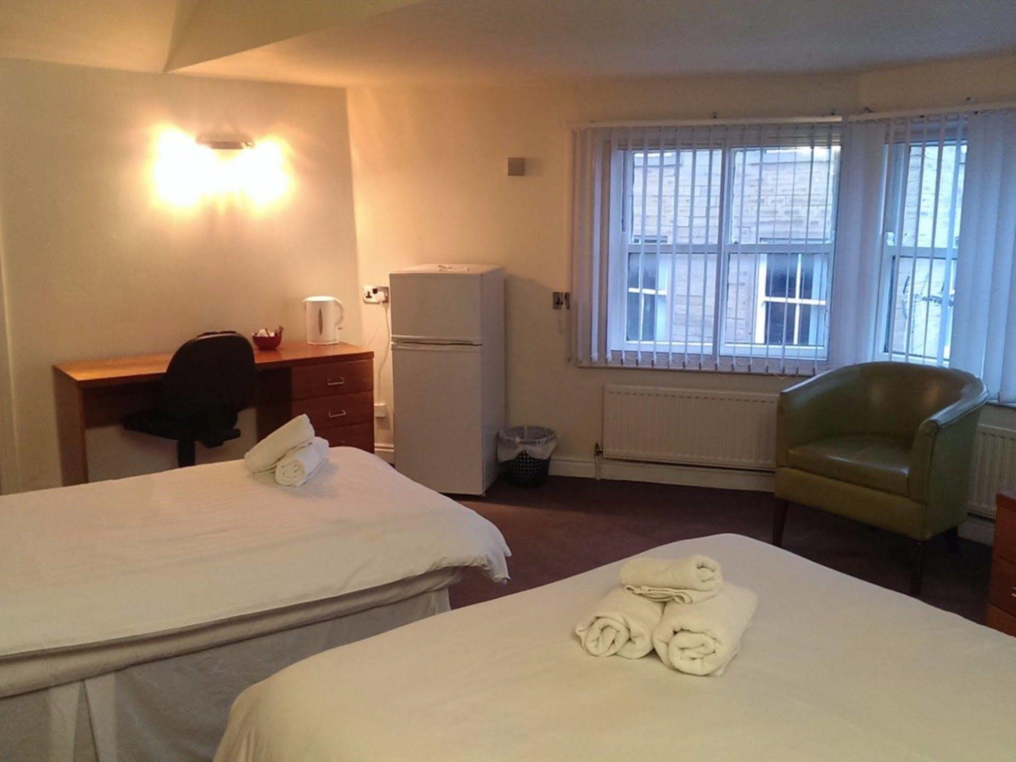 Huddersfield Hotell Eksteriør bilde