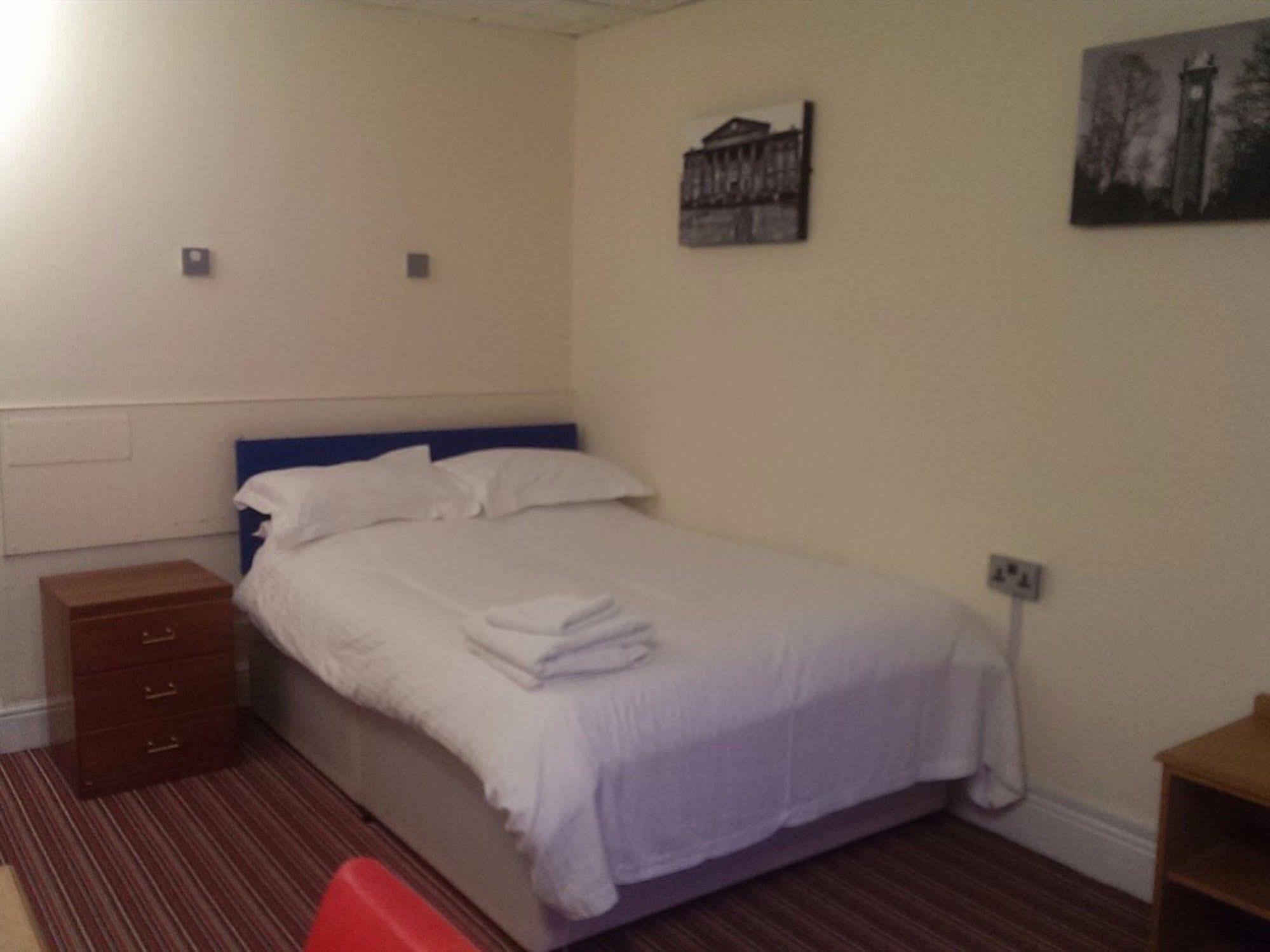 Huddersfield Hotell Eksteriør bilde